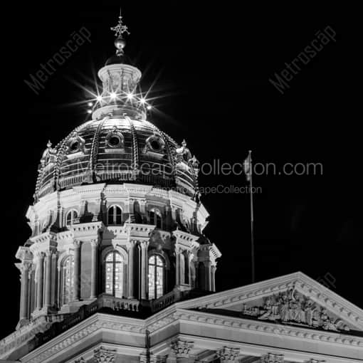 The Iowa Capitol Building Dome -- Des Moines Black and White Framed Photos