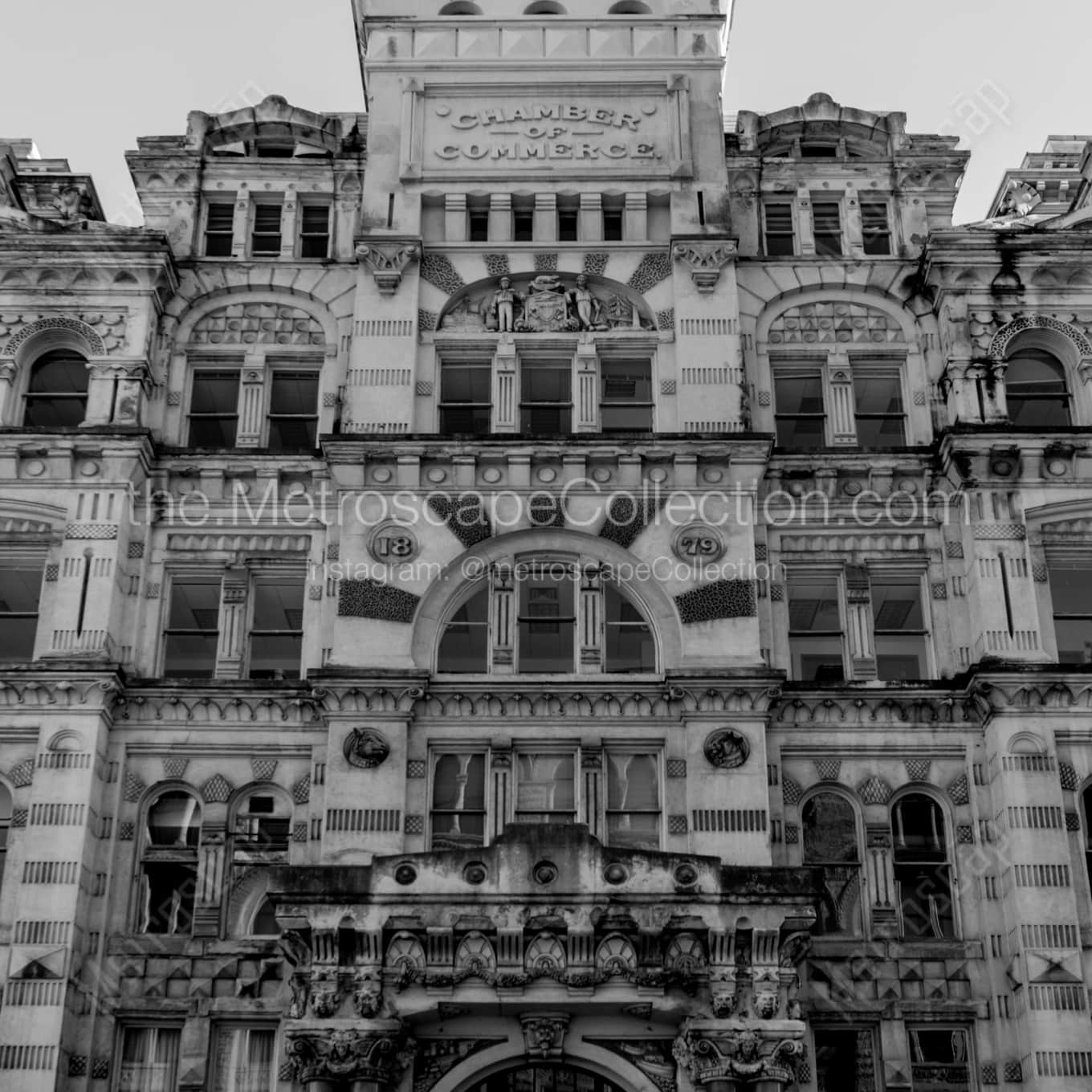 The Milwaukee Chamber of Commerce Building Framed Photos The Milwaukee Chamber of Commerce Building Framed Photos square crop