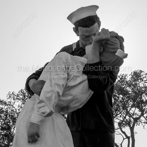 The Kissing Sailor Sculpture Near the USS Midway -- San Diego Black and White Framed Photos