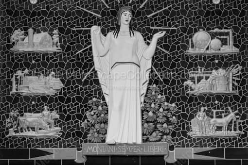 Montai Semper Liberi -- Charleston WV Black and White Photos