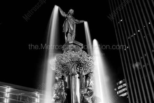 The Fountain Square Fountain -- Cincinnati Black and White Photos