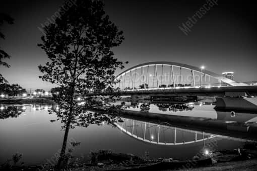 The Main Street Bridge -- Columbus Black and White Photos
