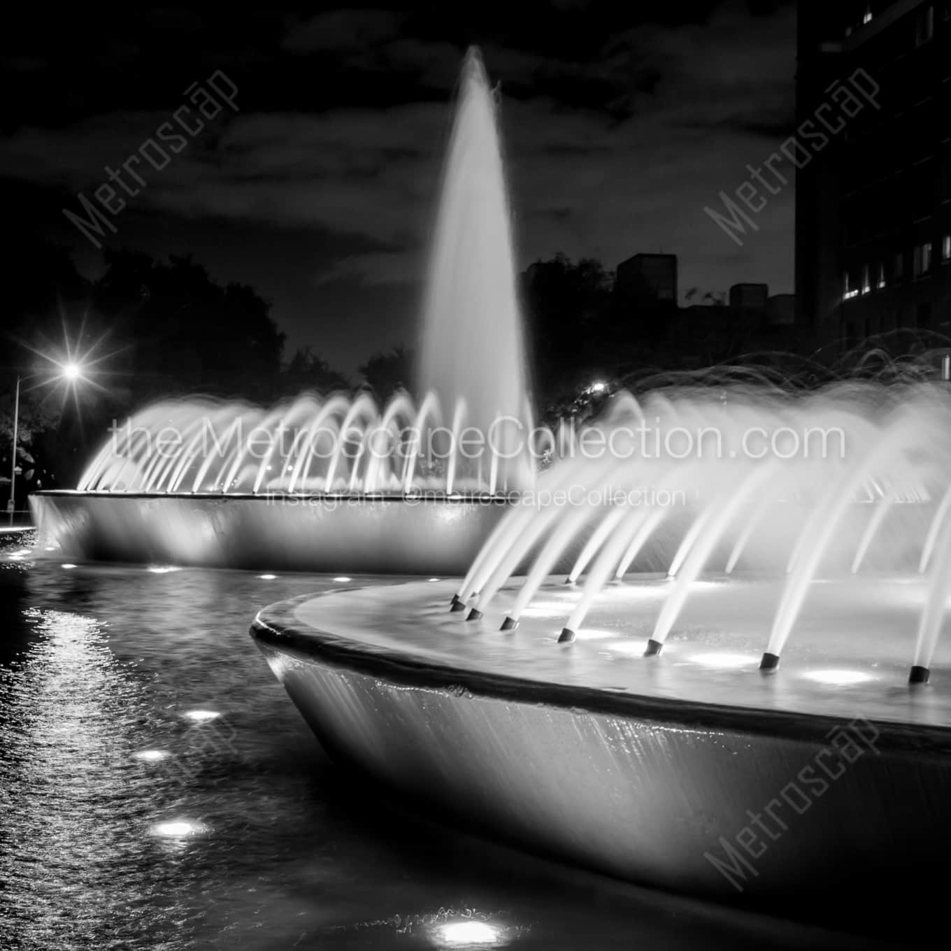 Mecom Fountain landscape black and white Photography square crop
