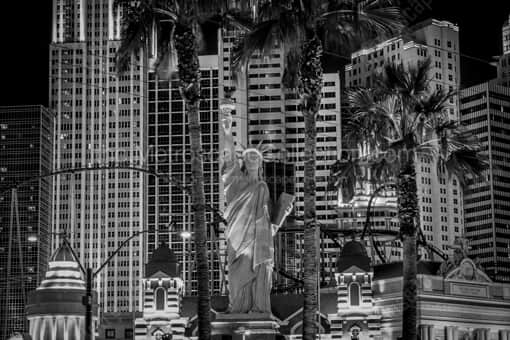 The Statue of Liberty in Las Vegas -- Las Vegas Black and White Photos