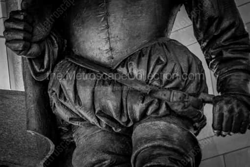 Sir Walter Raleigh's Fashionable Pants -- Raleigh Black and White Photos
