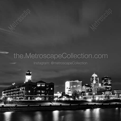 Des Moines at Night -- Des Moines Black and White Photography
