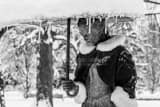Horizontal The Christmas Shawl on the Umbrella Girl Fountain Framed Photos