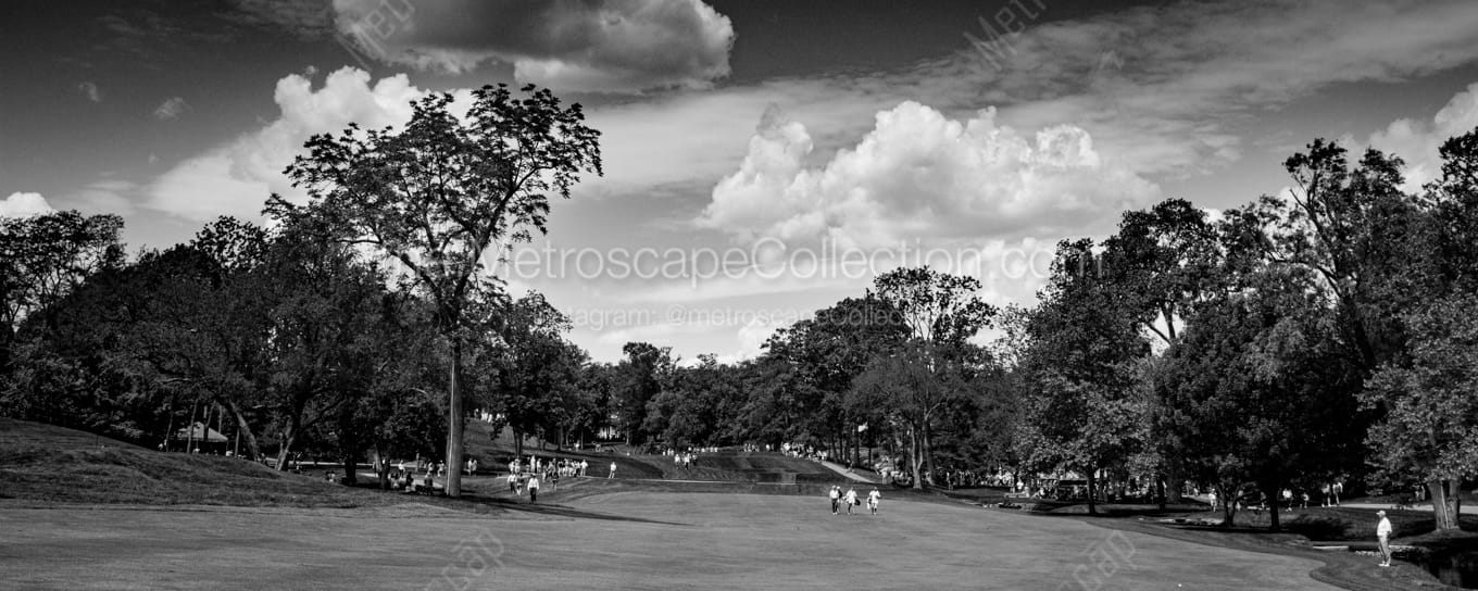 Panoramic Muirfield Village Golf Club Number Eighteen black and white Photos