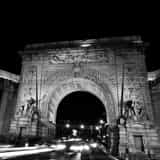 Square The Manhattan Bridge Grand Entrance Arch Framed Photos