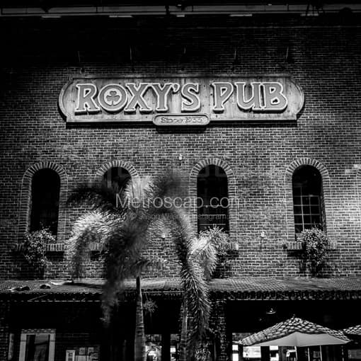 Roxys Pub on Clematis -- Palm Beach Black and White Photos
