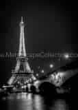 Vertical Le Tour Eiffel landscape black and white Photography