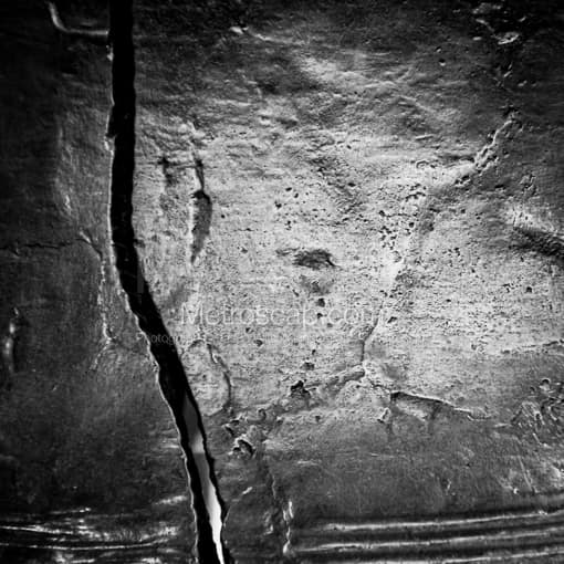 The Crack in the Liberty Bell -- Philadelphia Black and White Photos