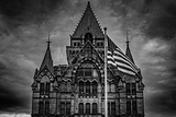 Horizontal Syracuse Savings Bank Building black and white