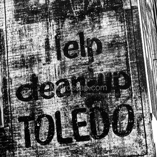 Help Clean Up Toledo -- Toledo Black and White Photography