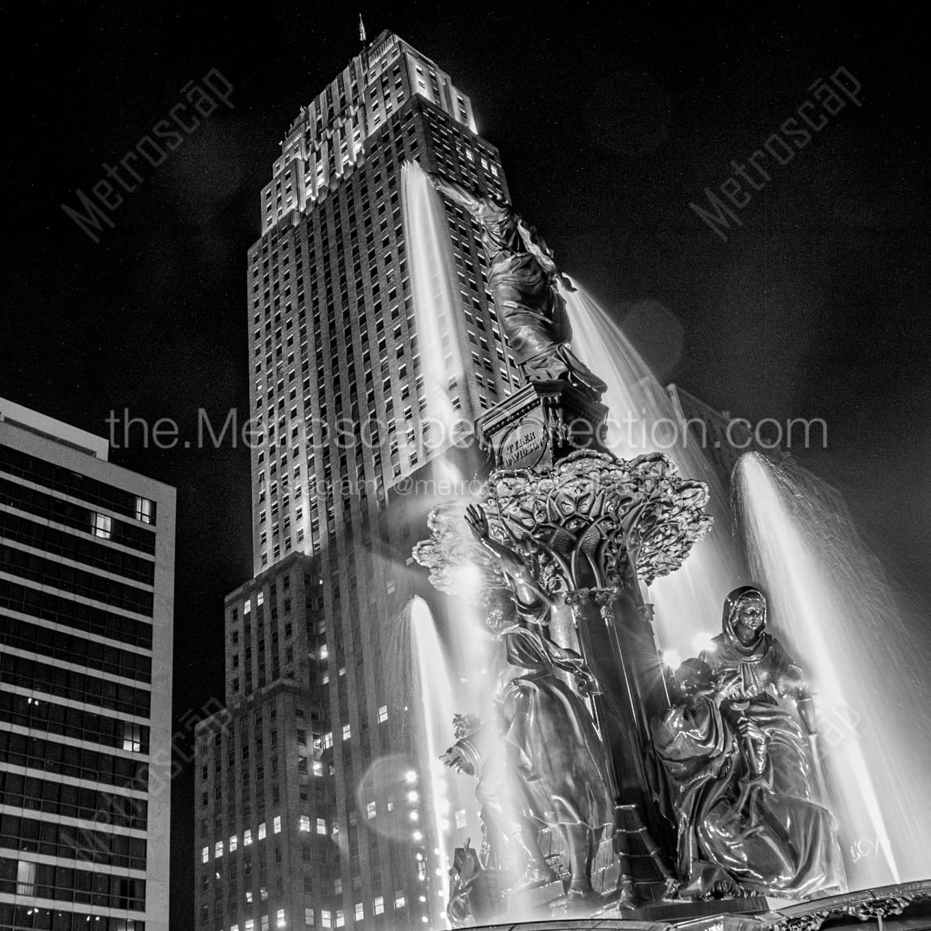 Carew Tower and Fountain Square at Night Wall Art square crop
