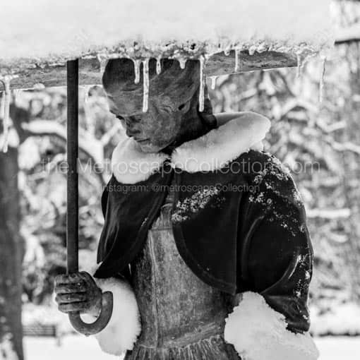 The Christmas Shawl on the Umbrella Girl Fountain -- Columbus Black and White Wall Art
