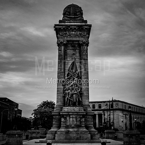 The Soldiers and Sailors Monument in Clinton Square -- Syracuse Black and White Wall Art