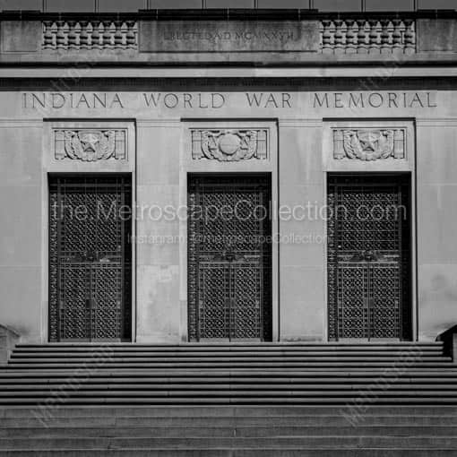 Indiana World War Memorial -- Indianapolis Black and White Wall Art
