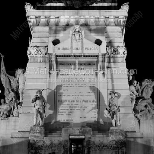 Soldiers and Sailors Monument -- Indianapolis Black and White Wall Art