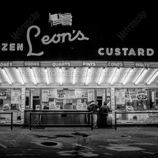 Leon's Frozen Custard Shop -- Milwaukee Black and White Wall Art