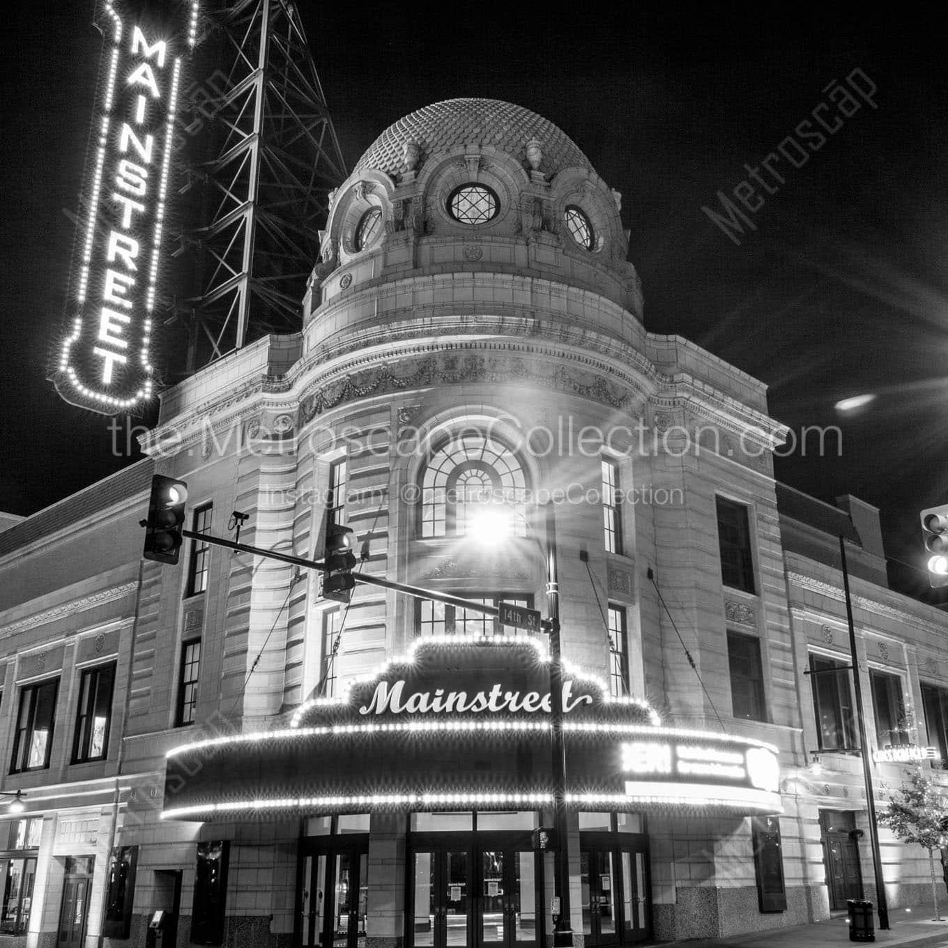 The Mainstreet Theater in Downtown Kansas City Wall Art square crop