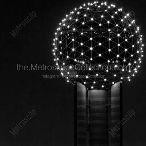 Reunion Tower -- Dallas Black and White Wall Art
