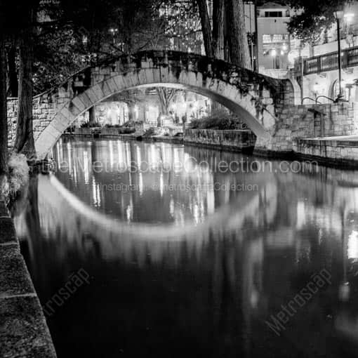 A River Walk Pedestrian Bridge -- San Antonio Black and White Wall Art