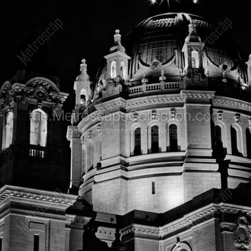 The Rotunda of the St. Paul Cathedral -- St Paul Black and White Wall Art