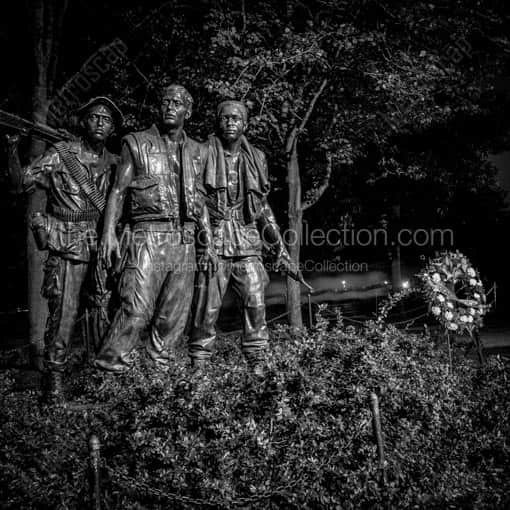 The Three Soldiers Statue -- Washington DC Black and White Wall Art