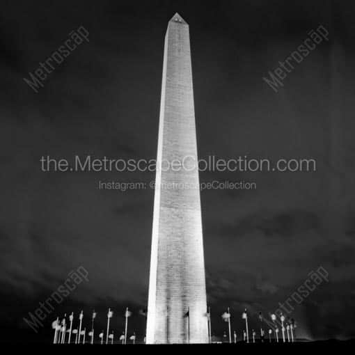 The Washington Monument -- Washington DC Black and White Wall Art